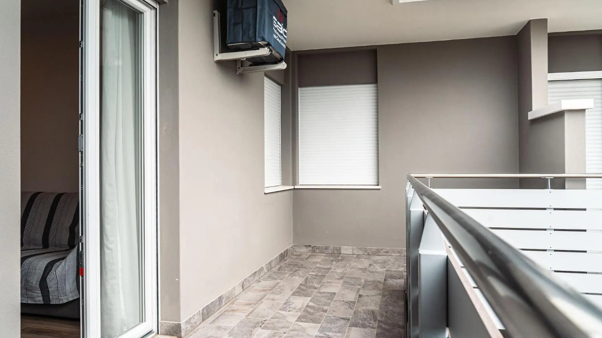 Beachside Getaway In Bibione Apartment